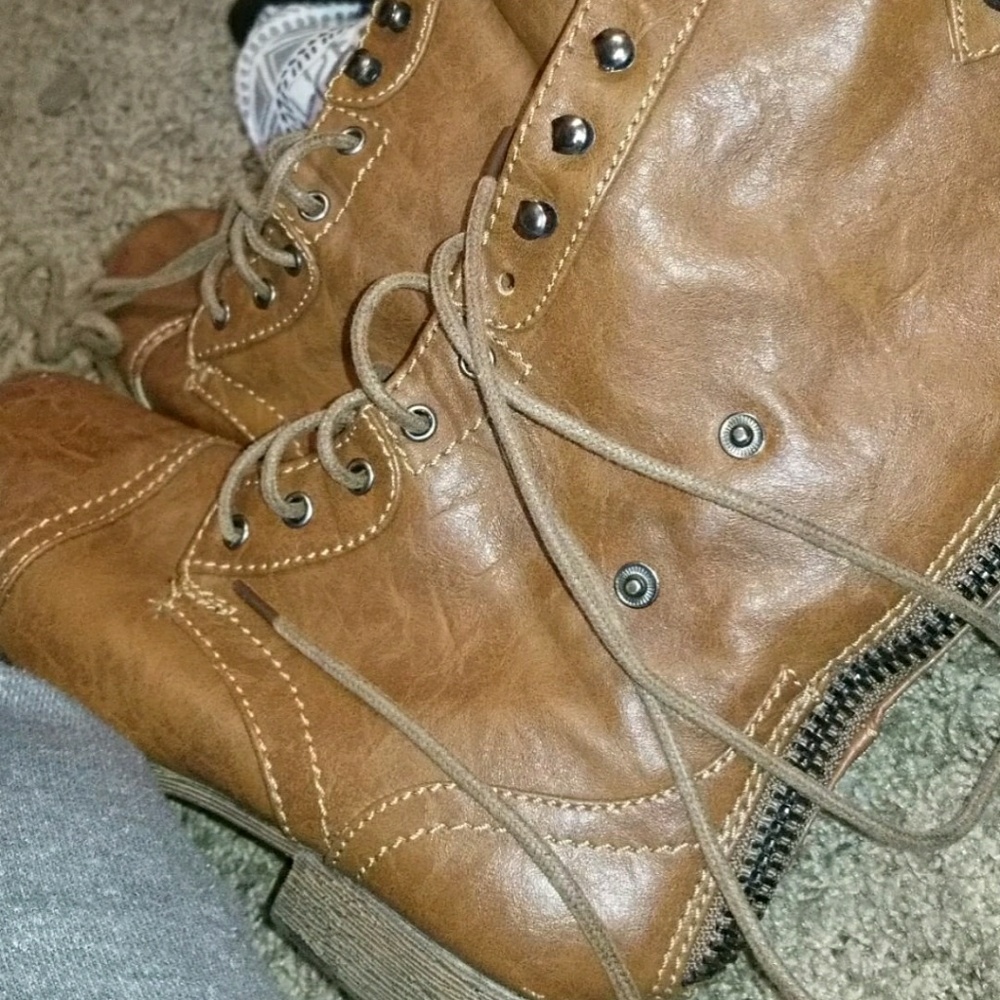 Cute tan like combat boots